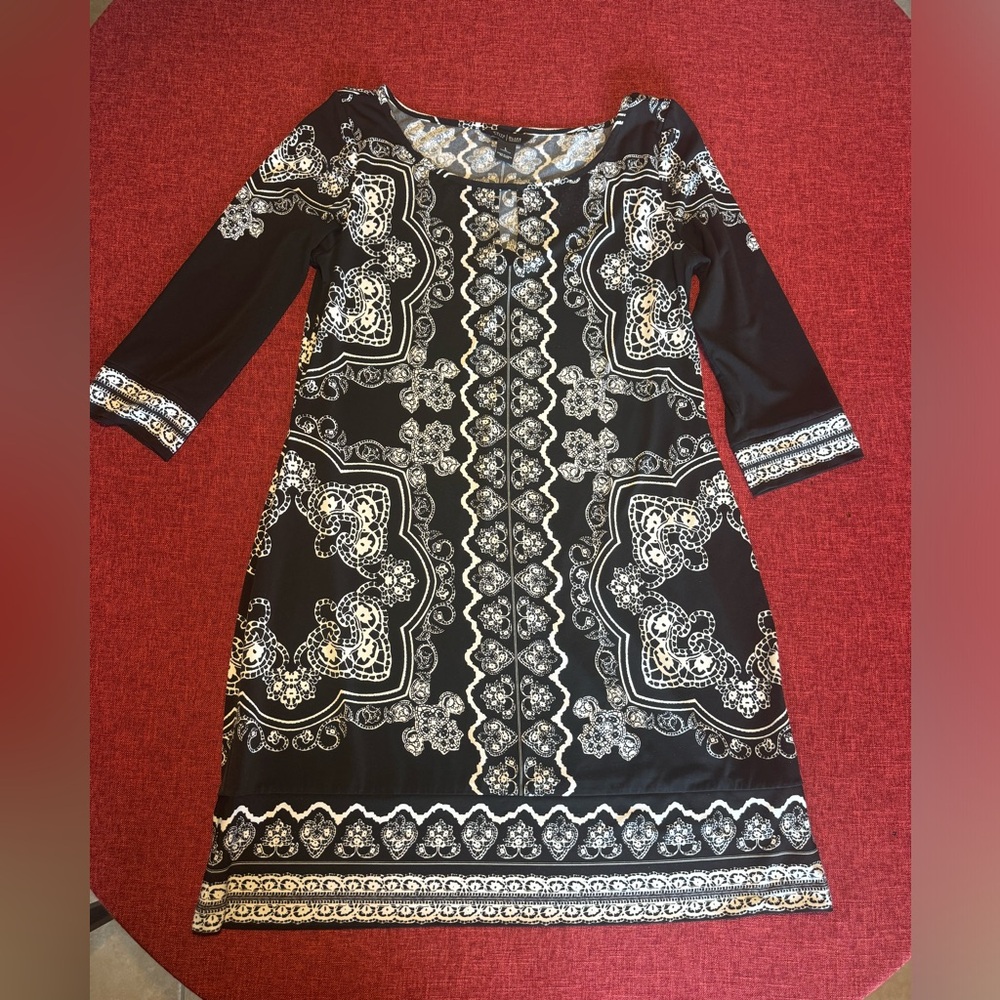 White House Black Market Women’s 3/4 Sleeve Keyhole Shift Dress Black White LG